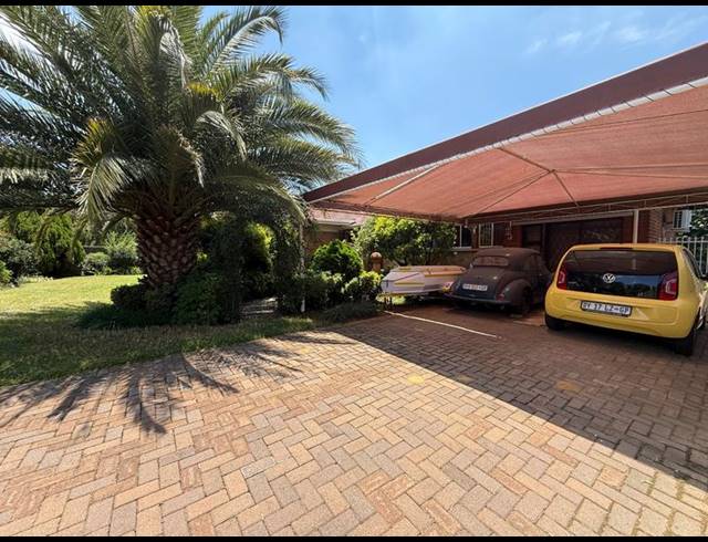 3 BEDROOM HOUSE FOR SALE IN VANDERBIJLPARK SW 5